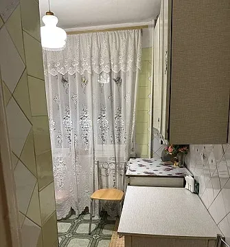 Продам 2-х комнатную, Центр, бул. Школьный Донецк