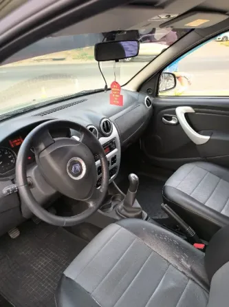 RENAULT SANDERO Донецк