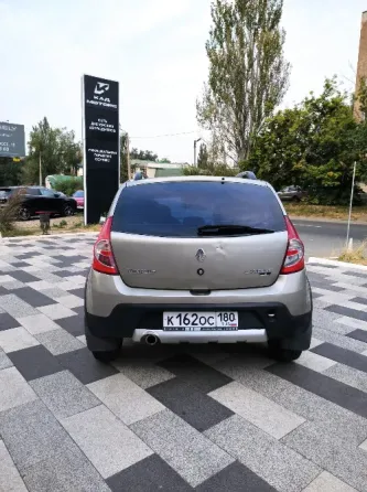 RENAULT SANDERO Донецк