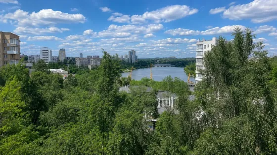 Набережная. 4 комнаты. Под чистовую отделку. Донецк