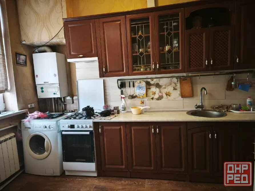 Сдам 4-х комнатную квартиру в Центре Макеевки Макеевка - изображение 1