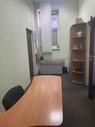 Сдам помещение под офис на пл. Ленина Донецк