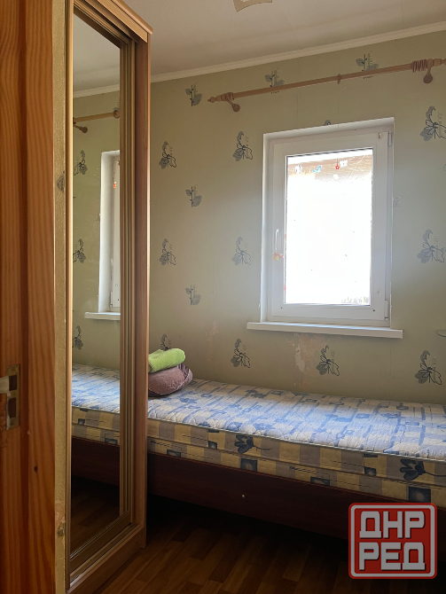 Дом, пл. Буденного, три комнаты, санузел, накопитель воды 2 т, гараж Донецк - изображение 6