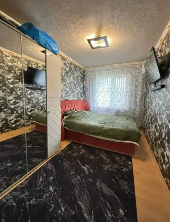 4-к кв,кв-л Гвардейский(ориентир рынок Ангора) дв Макеевка