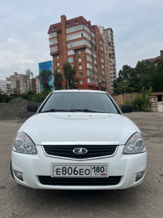 приора хетчбэк 2013 живая Донецк