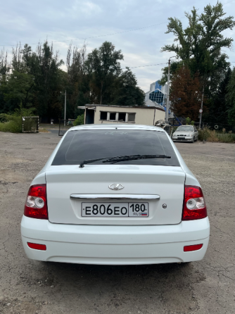 приора хетчбэк 2013 живая Донецк