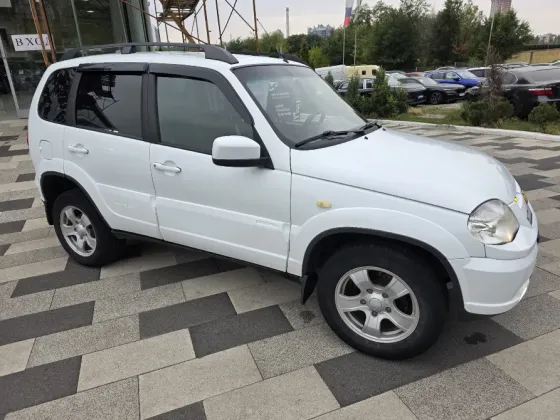 CHEVROLET NIVA Донецк