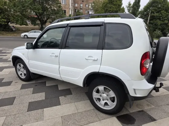 CHEVROLET NIVA Донецк