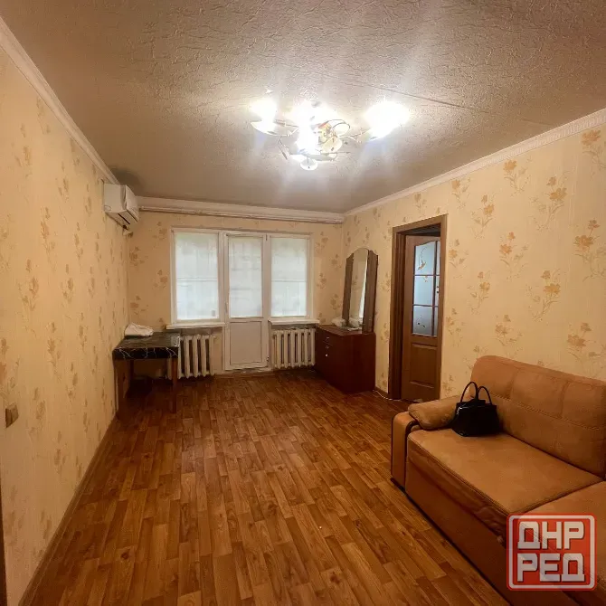 Срочная продажа 2-комнатной квартиры в Калининском районе на улице 50-й Гвардейской Дивизии Донецк - изображение 2