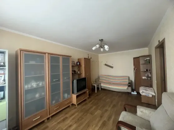 2 комн.с ремонтом! Топаз! Донецк