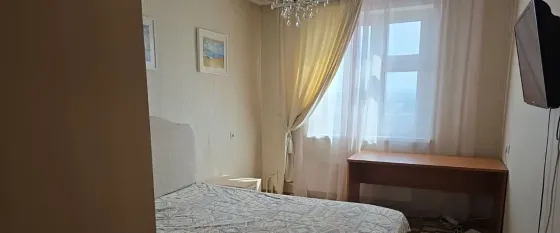 Долгосрочная аренда. 2к. квартира.  9/10, Ленинский р-н  ул. Днепродзержинская Донецк