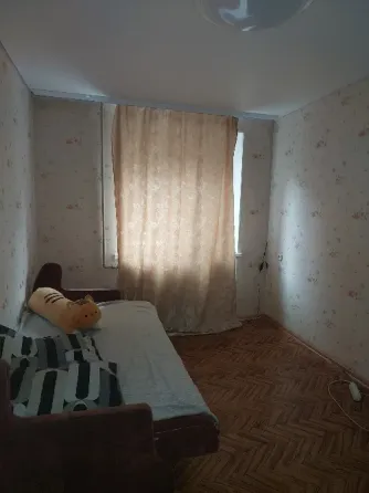 Срочно сдам 2к.кв, г. Макеевка, мкрн Центральный, дом 5 Макеевка