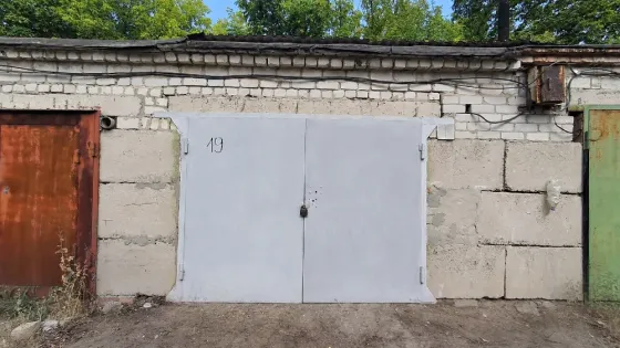 Продам гараж в кооперативе Железнодорожник Донецк