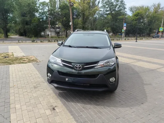 Toyota RAV4 2.0 на автомате Донецк
