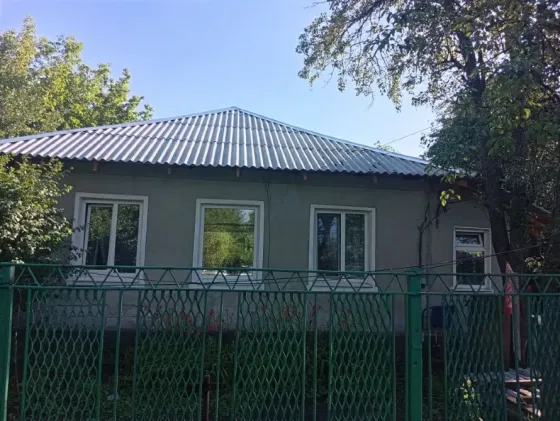 Продается 3 - х комнатный дом, пос. Абакумова, ориентир дк Донецк