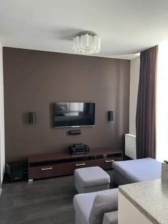 Сдам двухкомнатную квартиру в Ворошиловском районе, ориентир администрация. Донецк