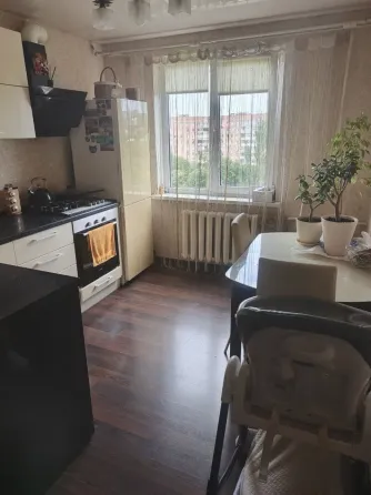 Продажа 3х комнатной квартиры. Донецк
