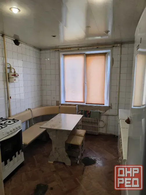 Продаётся 3-х комнатная на Ленинском проспекте, м-н Звёздный, Ленинский район. Донецк - изображение 1