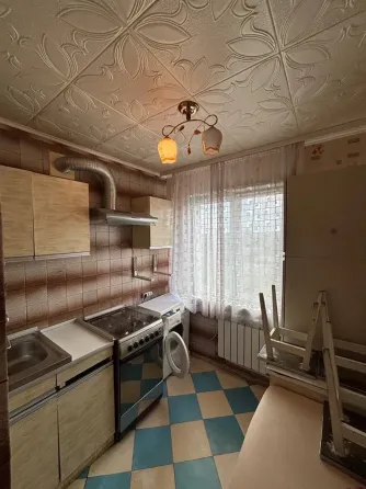 трехкомнатная на даках рынок Макеевка