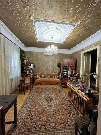 дом в центре ,р-н Плеханова тг Макеевка