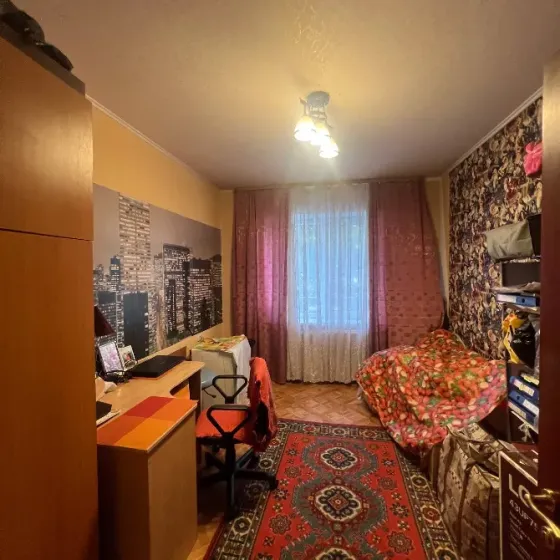 Продажа 4-комнатной квартиры - Боссе, тихий и безопасный Ленинский район Донецк