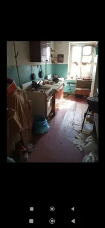 сдам 1 комнату ленинский р. кирова конти 5000 р. вода бьёт. Донецк