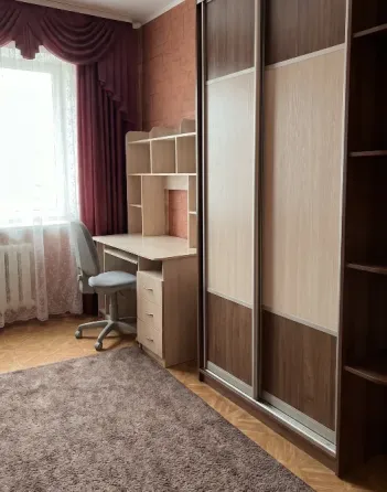2-комнатная квартира в донецке (48м²) на длительный срок от 3 месяцев) Донецк
