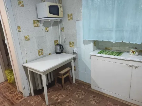Сдам в аренду 1- комнатную квартиру в Калининском районе , Дружба Донецк