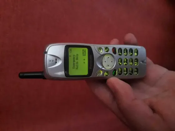 Рабочий телефон в коллекцию Panasonic EB-GD52 Донецк