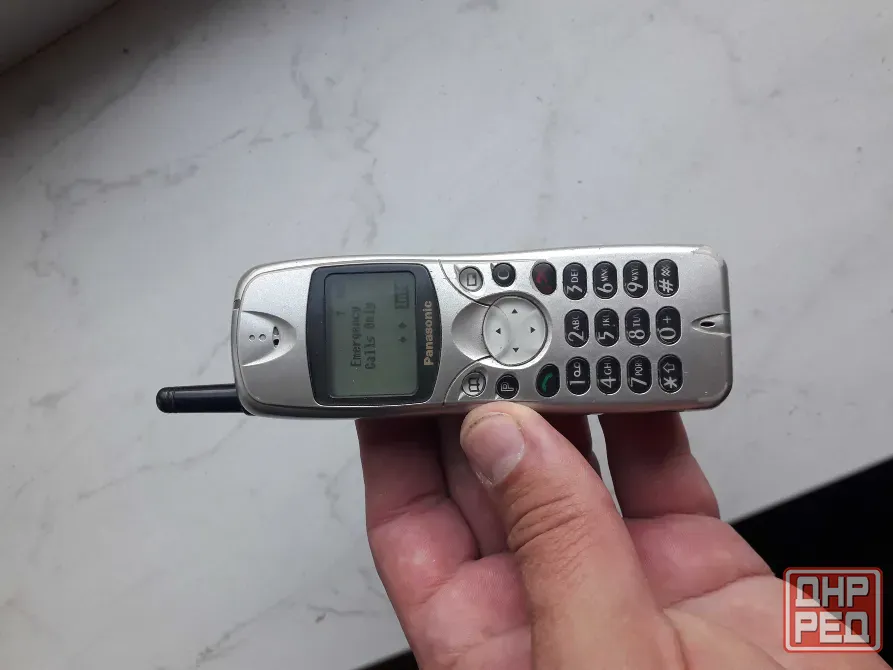 Рабочий телефон в коллекцию Panasonic EB-GD52 Донецк - изображение 1