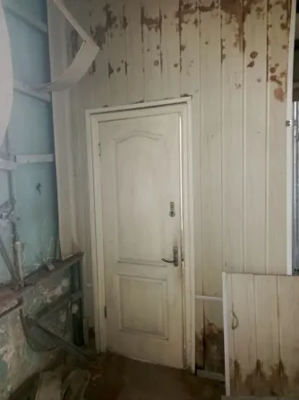 Продам помещение 100 кв м, жд вокзал, ул.Артема, под магазин. Донецк