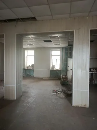 Продам помещение 100 кв м, жд вокзал, ул.Артема, под магазин. Донецк