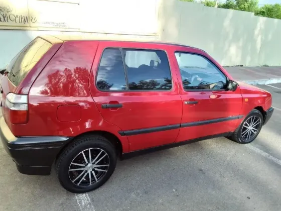 Volkswagen Golf Мариуполь