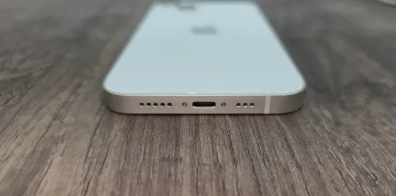 iPhone 13 White 128 Gb - 20 000 рублей Донецк