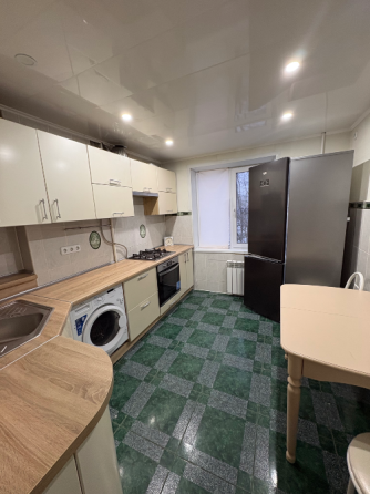 Продам 4 комнатную квартиру в Мариуполе Мариуполь