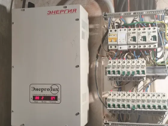 Установка стабилизатора напряжения, ремонт электрики Донецк