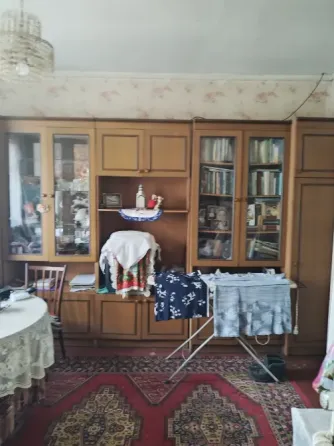 Продаю квартиру на земле со всеми коммуникациями на пятом участке. Донецк