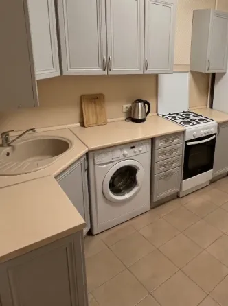 Двухкомнатная квартира, раздольный Донецк