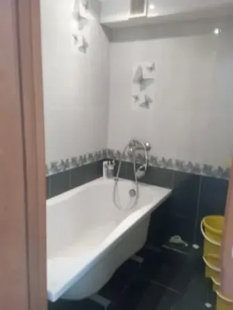 Продам 1-комнатную квартиру Киевский район 1/9, 37 кв.м. Донецк