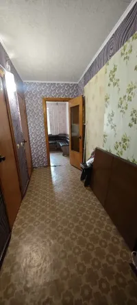 Продам 2-комнатную квартиру в г. Зугрэс, ул. Ленина Зугрэс