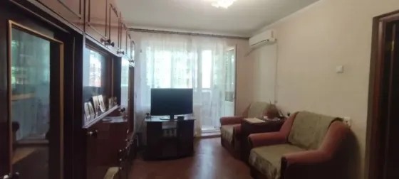 Продается 2-комнатная квартира в Левобережном районе Мариуполь
