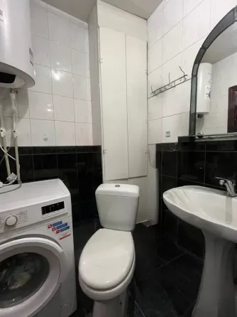 Продается 2-комнатная квартира в Центральном районе Мариуполь