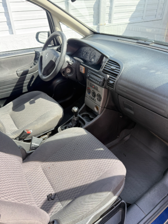 Opel Zafira Донецк