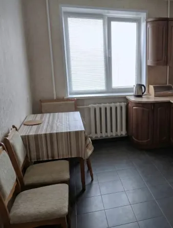 Сдам однушку в мкр-не восточном, детский сад "звездный" Донецк