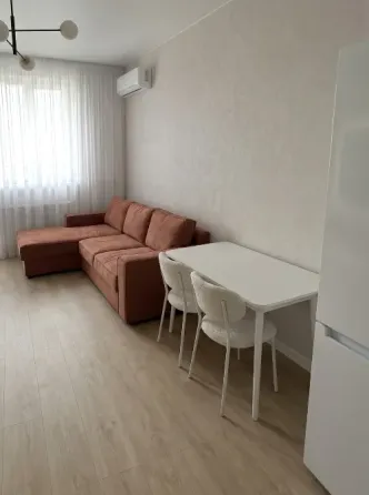 Сдаю студию, пр. Мира Донецк