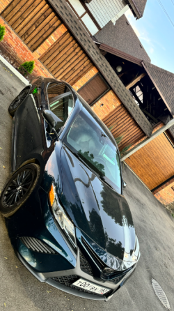 Продаю авто Toyota Camry ( камри ) 2018 Макеевка