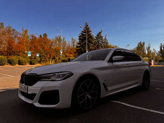 BMW 530i xDrive G30 Рестайлинг M Sport Донецк