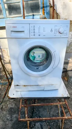 Продам стиралку бош Макеевка