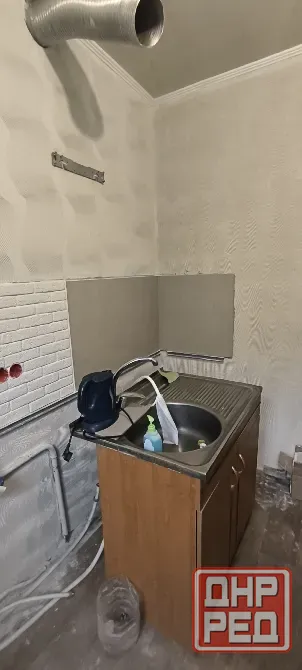 Продам 2х комнатную квартиру в Харцызске, центр города, р-н Чудо - сада Харцызск - изображение 2