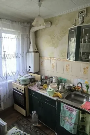 Продам 2х комнатную квартиру в Харцызске, центр города, р-н 2й школы Харцызск
